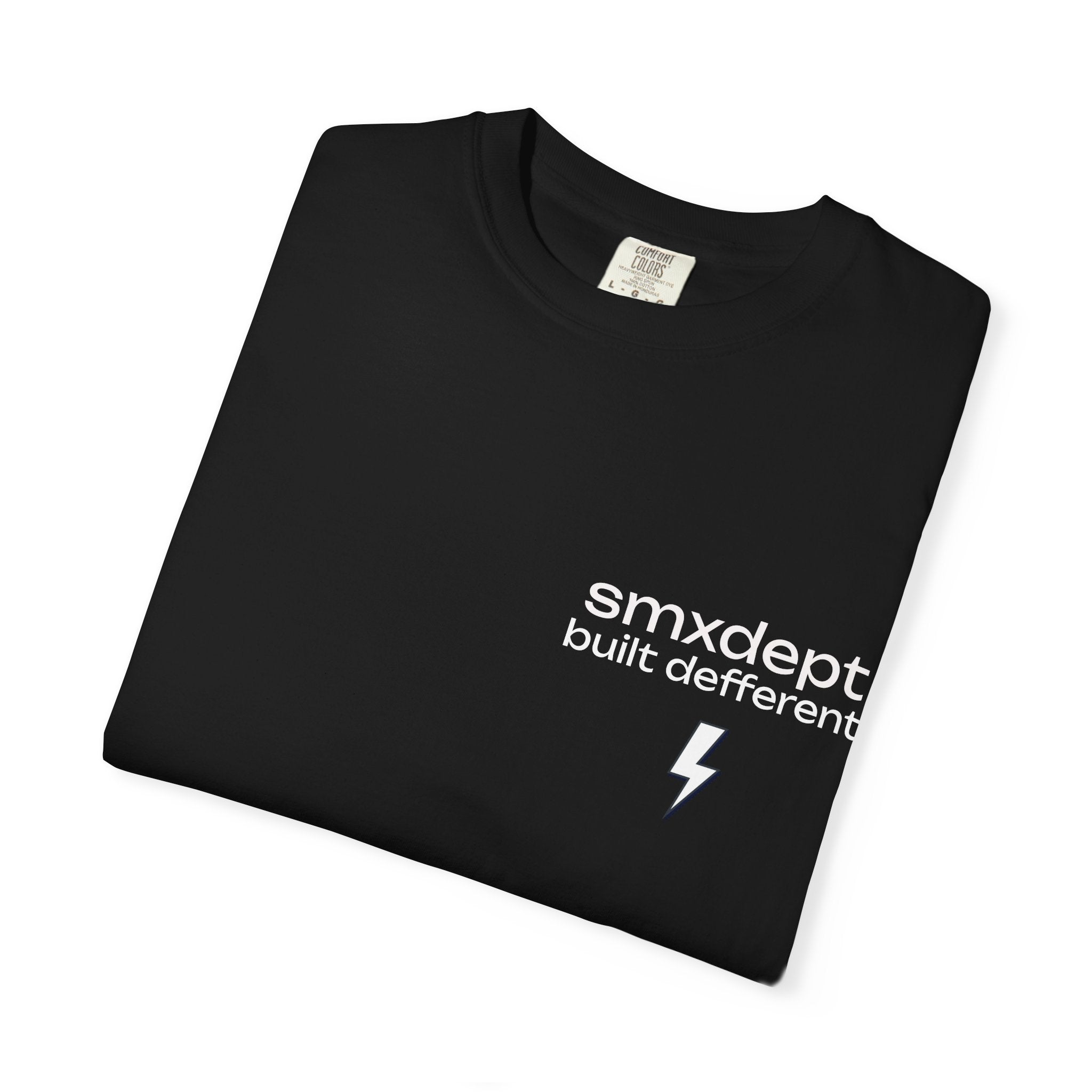 smxdept black tee read desc please.